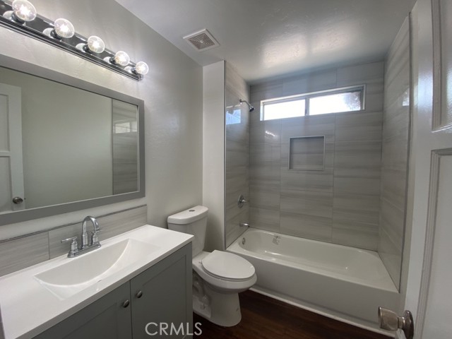 Detail Gallery Image 7 of 10 For 19801 Evelyn St, Corona,  CA 92881 - 3 Beds | 2 Baths