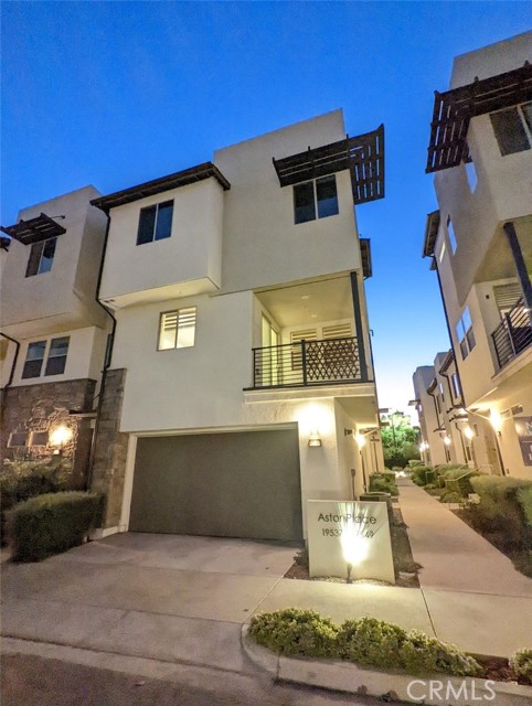 Front Image Thumbnail for CRSR25240358