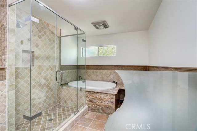 Detail Gallery Image 44 of 62 For 18130 Andrea Cir #1,  Northridge,  CA 91325 - 3 Beds | 2/1 Baths