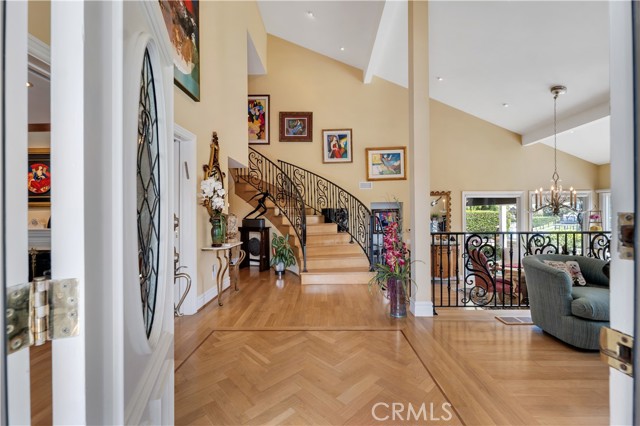 2567 Oakshore Drive photo 3
