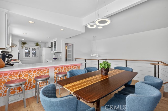 1752 Dixon Street, Redondo Beach CA: https://media.crmls.org/medias/3d54e603-afc4-47b6-8c05-61098fbfed77.jpg