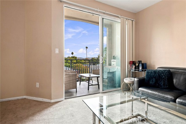 2 Bed Home for Sale in Van Nuys, California