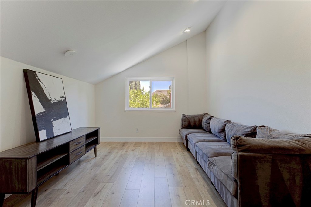 MLS #GD26148508 image #32