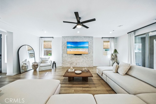 Detail Gallery Image 30 of 70 For 2428 Monroe Pl, Escondido,  CA 92027 - 4 Beds | 3/1 Baths