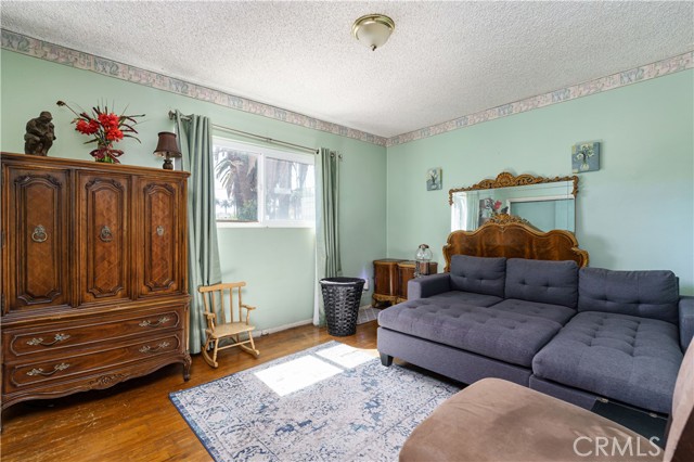 Detail Gallery Image 20 of 39 For 981 W Oliver St, San Pedro,  CA 90731 - 6 Beds | 3 Baths