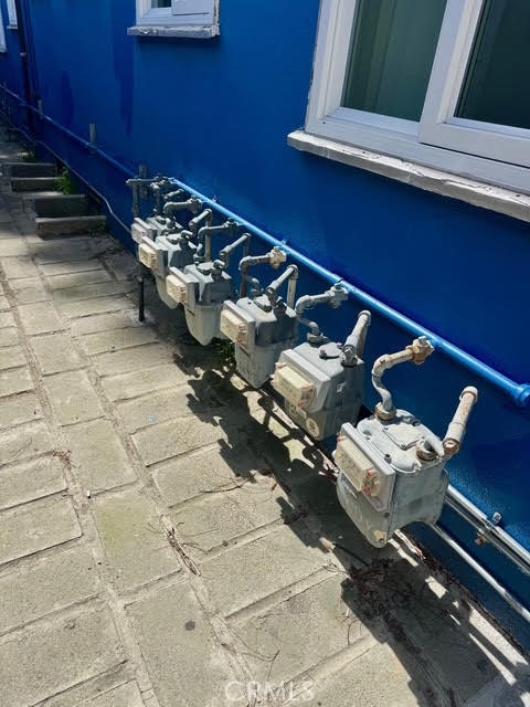 Detail Gallery Image 12 of 31 For 405 W Broadway, Glendale,  CA 91204 - – Beds | – Baths