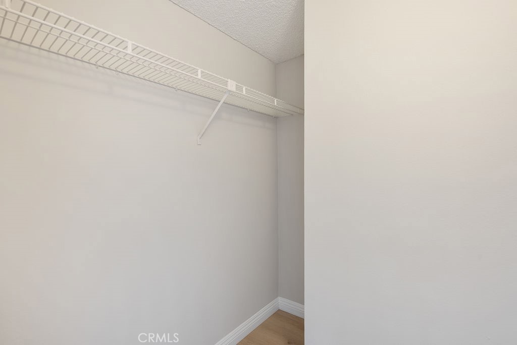 https://media.crmls.org/medias/3d574709-d8d6-40a5-82f6-7001f8e3dc08.jpg?preset=X-Large