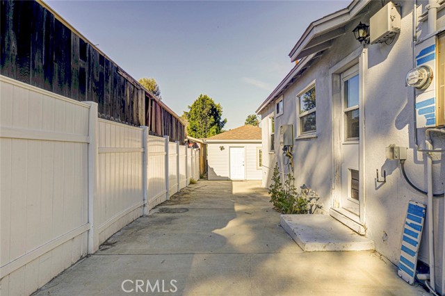 Detail Gallery Image 32 of 44 For 10535 Nassau, Sunland,  CA 91040 - 2 Beds | 2 Baths