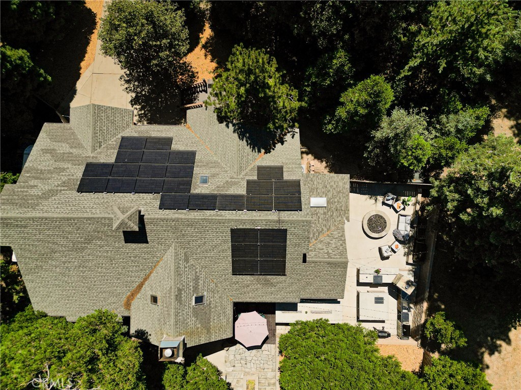 https://media.crmls.org/medias/3d589a25-6da1-4e01-a8c0-cc71d74baba3.jpg?preset=X-Large