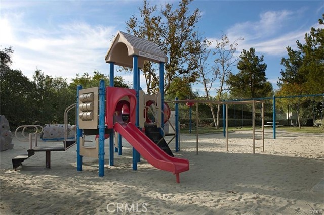 Detail Gallery Image 47 of 49 For 8 Dover, Rancho Santa Margarita,  CA 92679 - 4 Beds | 3/1 Baths