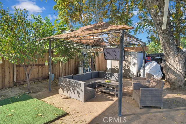 Detail Gallery Image 15 of 17 For 3595 Timothy Way, Riverside,  CA 92506 - 3 Beds | 1 Baths