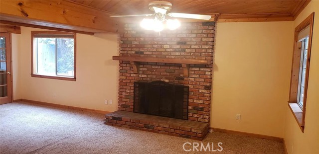 Detail Gallery Image 21 of 33 For 31465 Pinehurst, Running Springs,  CA 92382 - 4 Beds | 2 Baths