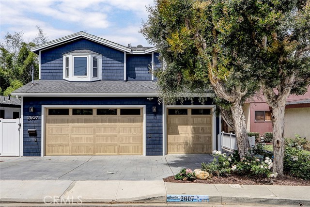 Detail Gallery Image 1 of 1 For 2607 Maple Ave, Manhattan Beach,  CA 90266 - 5 Beds | 4 Baths