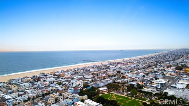 Detail Gallery Image 25 of 28 For 2731 Armour Ln, Redondo Beach,  CA 90278 - 4 Beds | 2 Baths