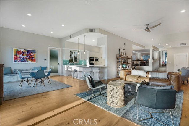 515 Lucia Avenue, Redondo Beach, California 90277, 5 Bedrooms Bedrooms, ,2 BathroomsBathrooms,Residential,Sold,Lucia,SB22045236