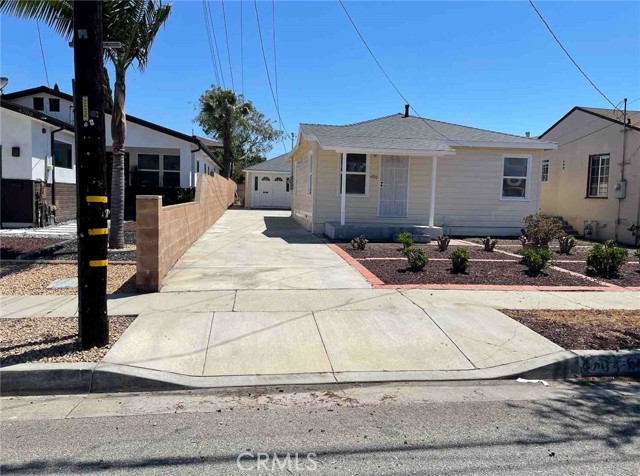 Detail Gallery Image 1 of 44 For 4704 W 160th St, Lawndale,  CA 90260 - – Beds | – Baths