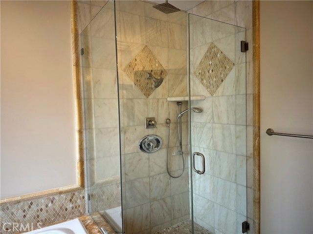 7832 3rd Street, Downey CA: https://media.crmls.org/medias/3d5ee505-cbd6-4118-9b19-a1046a8ba0b7.jpg