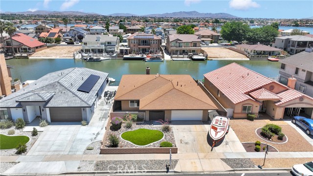 13435 Spring Valley, Victorville CA: https://media.crmls.org/medias/3d5eef13-ee61-434c-8f70-5a203dbd85ac.jpg