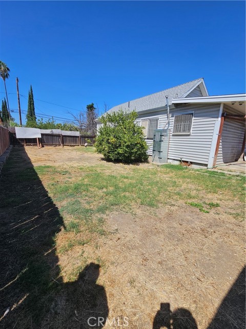 2352 California Ave photo 18