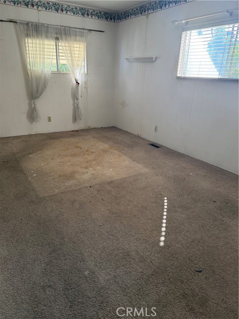 Detail Gallery Image 8 of 11 For 9391 California Ave #81,  Riverside,  CA 92503 - 2 Beds | 2 Baths