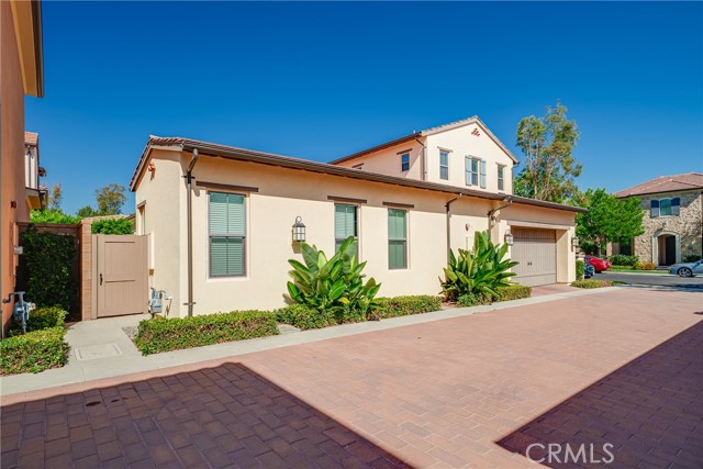 67 Brixton, Irvine CA: https://media.crmls.org/medias/3d60c844-8138-4307-9b5d-34638796b895.jpg