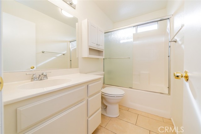 Detail Gallery Image 24 of 42 For 13686 Sylvan Oaks Rd, Victorville,  CA 92392 - 3 Beds | 2 Baths