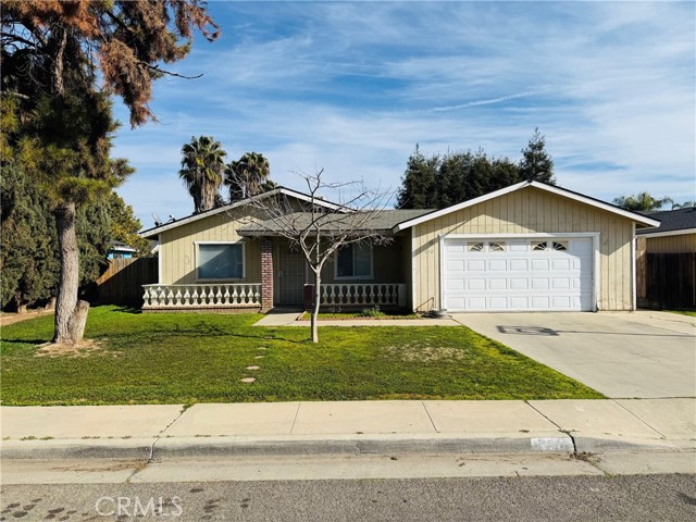 Listing Details for 250 Kady Avenue, Reedley, CA 93654