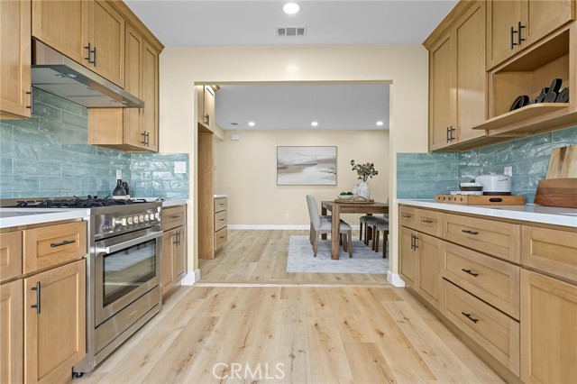 Detail Gallery Image 29 of 42 For 301 W Malvern Ave, Fullerton,  CA 92832 - 3 Beds | 3 Baths