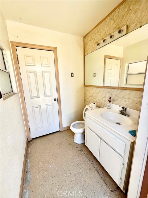 Detail Gallery Image 16 of 52 For 17610 Brown St, Perris,  CA 92570 - 4 Beds | 3/1 Baths