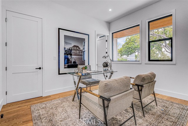 Detail Gallery Image 10 of 75 For 2612 159th St, Redondo Beach,  CA 90278 - 5 Beds | 5/1 Baths