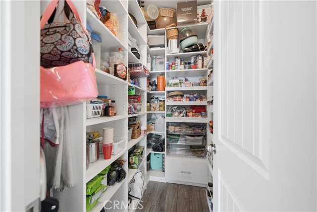 Detail Gallery Image 14 of 40 For 37686 Golden Eagle Ave, Murrieta,  CA 92563 - 4 Beds | 3/1 Baths