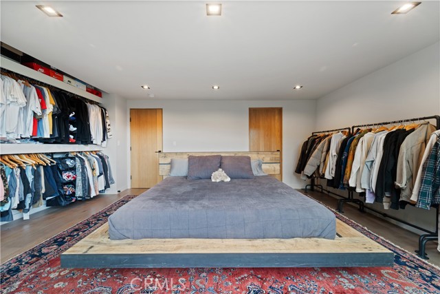 19778 Grand View Drive, Topanga CA: https://media.crmls.org/medias/3d62b1a9-df51-48c7-a39a-9333c92b4209.jpg