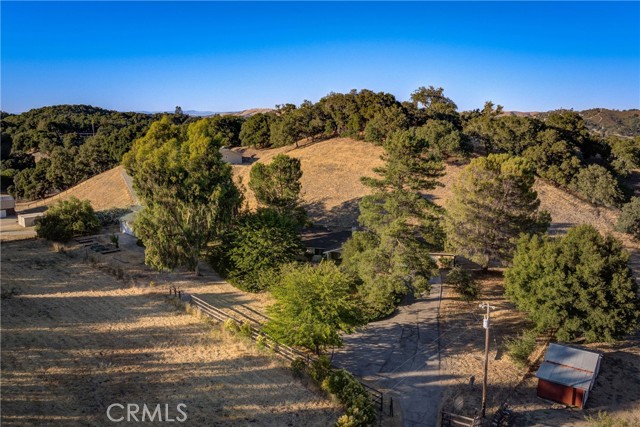 6305 Portola Road, Atascadero CA: https://media.crmls.org/medias/3d64583d-9e1f-4395-a8ee-447755dc5f58.jpg