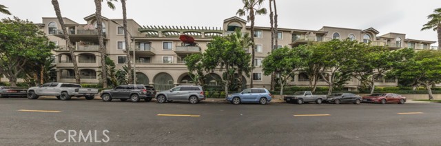 555 Maine Avenue, Long Beach CA: https://media.crmls.org/medias/3d64b553-6ced-4ab6-bd6b-0c0e0c70ca8a.jpg