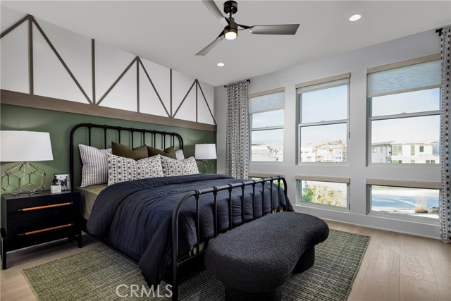 Detail Gallery Image 11 of 18 For 136 Creation, Irvine,  CA 92618 - 5 Beds | 5 Baths