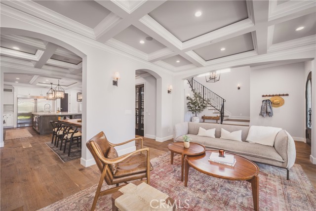 Detail Gallery Image 11 of 39 For 717 35th St, Manhattan Beach,  CA 90266 - 4 Beds | 4/2 Baths
