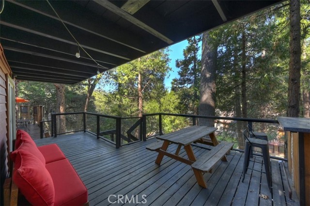 23463 The Blind Trail, Crestline, CA 92325