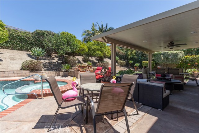 31032 Via Estenaga, San Juan Capistrano CA: https://media.crmls.org/medias/3d68078e-82c8-439a-b09c-624e2d19ad9b.jpg