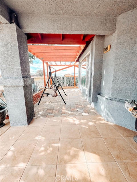 Detail Gallery Image 2 of 31 For 7851 Greenwood Avenue, California City,  CA 93505 - 3 Beds | 2 Baths