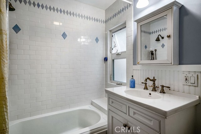 3516 Alma Avenue, Manhattan Beach, California 90266, 3 Bedrooms Bedrooms, ,3 BathroomsBathrooms,Residential,For Sale,Alma,SB25029702