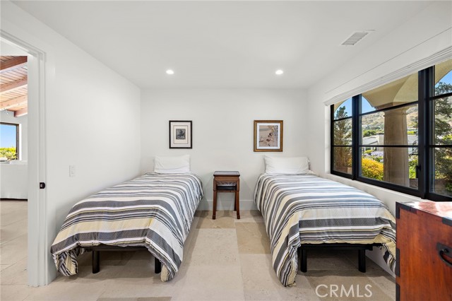 23012 Bering Sea Drive, Dana Point CA: https://media.crmls.org/medias/3d694b91-a0e3-48ec-aef9-d99ca9db9da5.jpg