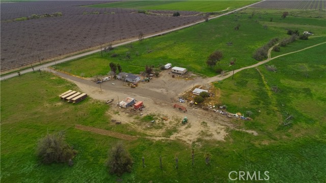 41605 Sutter Avenue, Coalinga CA: https://media.crmls.org/medias/3d698fc7-cc9e-435a-8552-4e5fe7e1cdba.jpg