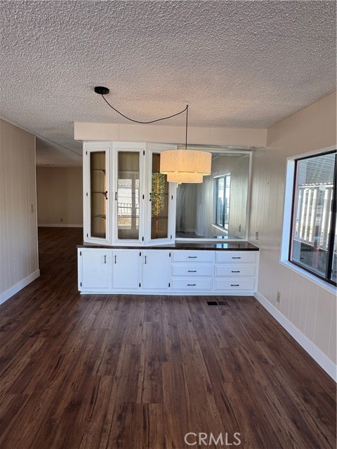 Detail Gallery Image 3 of 19 For 8651 Foothill Bld #157,  Rancho Cucamonga,  CA 91730 - 2 Beds | 2 Baths