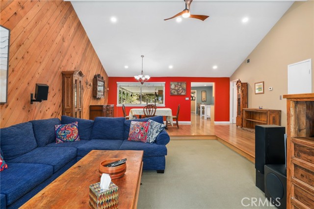 Detail Gallery Image 6 of 29 For 18076 Tulsa St, Granada Hills,  CA 91344 - 3 Beds | 2 Baths