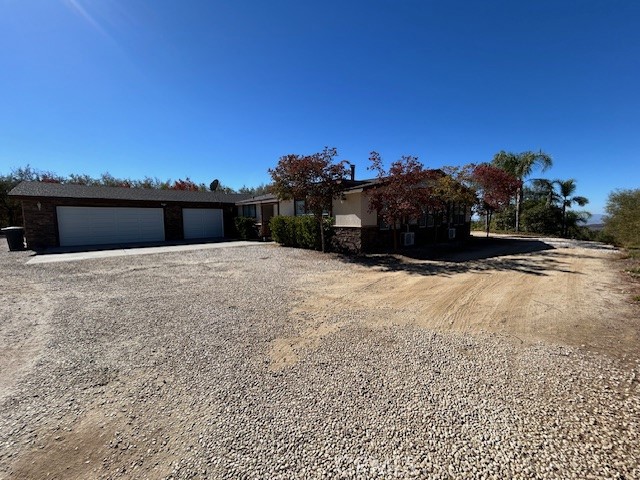 Detail Gallery Image 1 of 36 For 43735 Cardinal Rd, Hemet,  CA 92544 - 4 Beds | 2/1 Baths