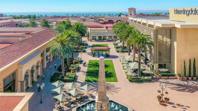 Detail Gallery Image 72 of 75 For 6 Boardwalk, Newport Beach,  CA 92660 - 4 Beds | 5/1 Baths