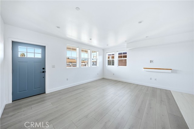 Detail Gallery Image 5 of 57 For 10538 La Reina, Downey,  CA 90241 - – Beds | – Baths