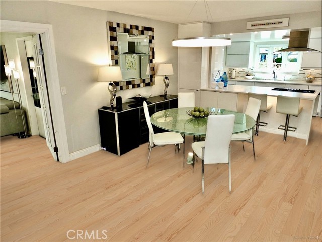 Detail Gallery Image 12 of 52 For 250 Bucknell Rd, Costa Mesa,  CA 92626 - 3 Beds | 2 Baths