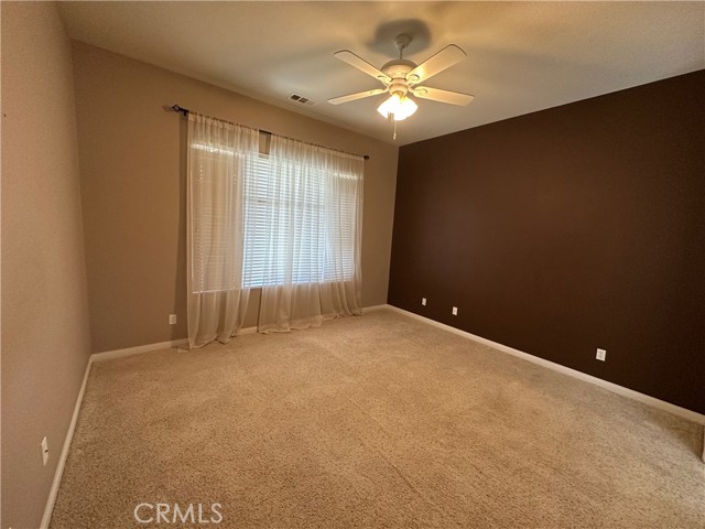 Detail Gallery Image 6 of 12 For 10273 Wascana Ln, Apple Valley,  CA 92308 - 2 Beds | 2 Baths
