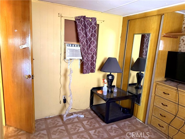 Detail Gallery Image 19 of 38 For 185 N Eucalyptus #53,  Rialto,  CA 92376 - 2 Beds | 1 Baths